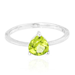 Anello in argento con Peridoto