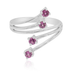 Anello in argento con Rodolite