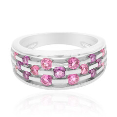 Anello in oro con Rodolite