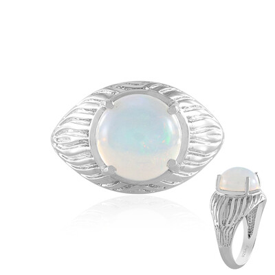 Anello in argento con Opale di Welo