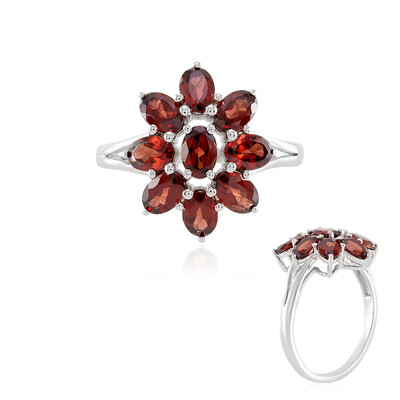 Anello in argento con Granato Mozambico