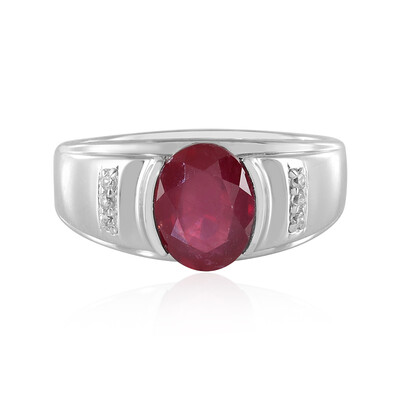 Anello in argento con Rubino del Madagascar