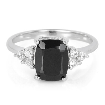 Anello in argento con Spinello Nero