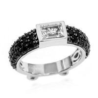 Anello in argento con Topazio Bianco (Dallas Prince Designs)