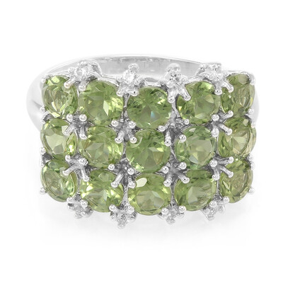 Anello in argento con Apatite Russa