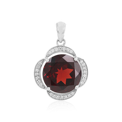 Ciondolo in argento con Granato Mozambico