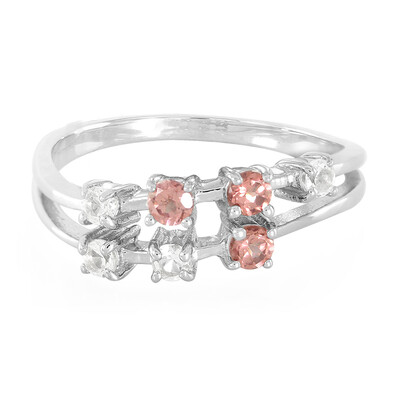 Anello in argento con Granato Malaya