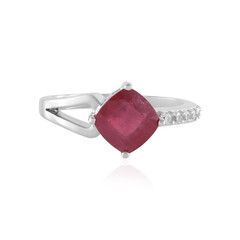 Anello in argento con Rubino del Madagascar