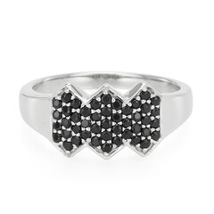 Anello in argento con Spinello Nero