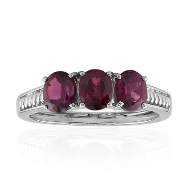 Anello in argento con Rodolite