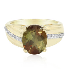Anello in oro con Andalusite