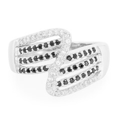Anello in argento con Spinello Nero