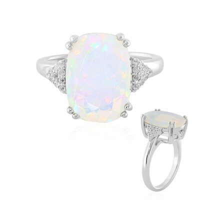 Anello in argento con Opale di Welo