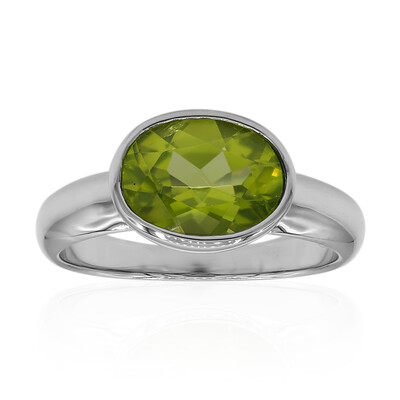 Anello in argento con Peridoto