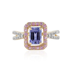 Anello in oro con Tanzanite