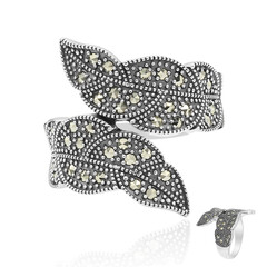 Anello in argento con Marcassite