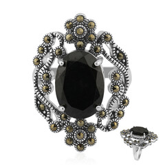 Anello in argento con Spinello Nero