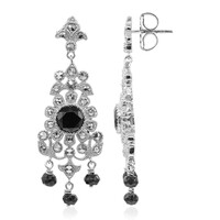 Orecchini in argento con Spinello Nero (Dallas Prince Designs)