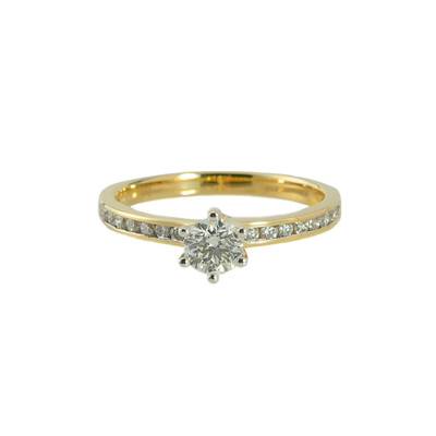 Anello in oro con Diamante SI