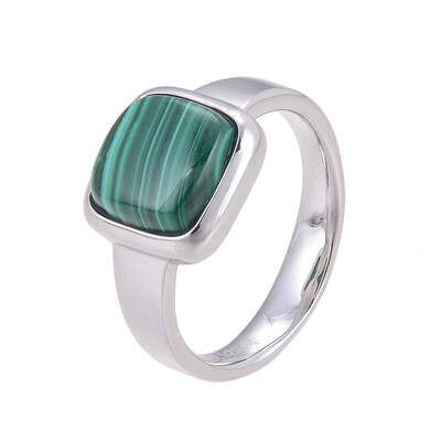 Anello in argento con Malachite