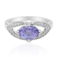 Anello in argento con Tanzanite