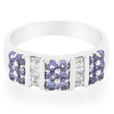 Anello in argento con Tanzaniti