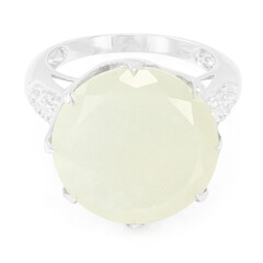 Anello in argento con Pietra di Luna Bianca