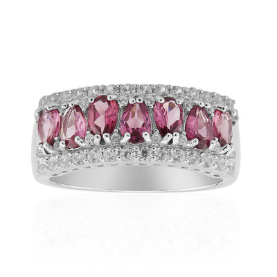 Anello in argento con Granato Malaya