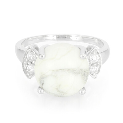 Anello in argento con Howlite