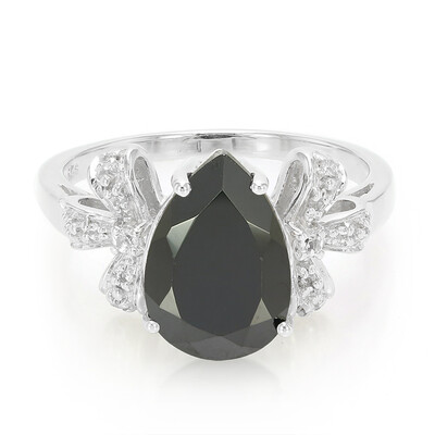 Anello in argento con Spinello Nero