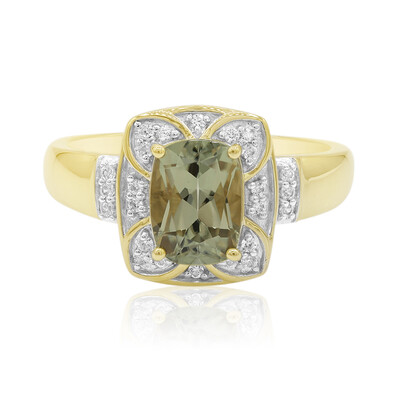 Anello in oro con Diasporo cangiante (Tenner Diniz)