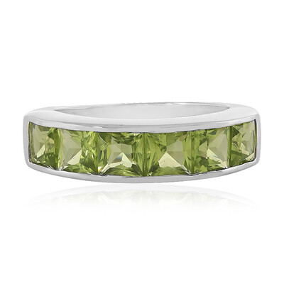Anello in argento con Peridoto