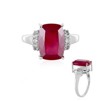 Anello in argento con Rubino del Madagascar