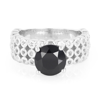Anello in argento con Spinello Nero