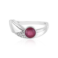 Anello in argento con Rubino del Madagascar