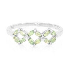 Anello placcato in platino con Alessandrite Brasiliana
