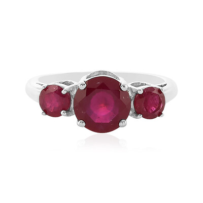 Anello in argento con Rubino del Madagascar