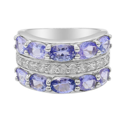 Anello in argento con Tanzanite