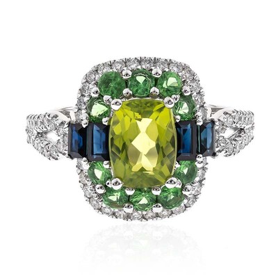 Anello in oro con Peridoto Dashihe  (CIRARI)