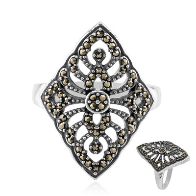 Anello in argento con Marcassite