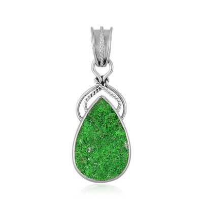 Ciondolo in argento con Uvarovite (Bali Barong)