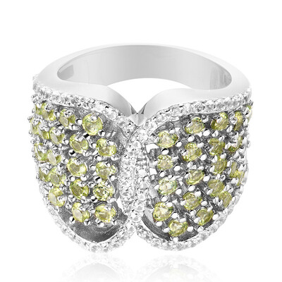 Anello in argento con Peridoto