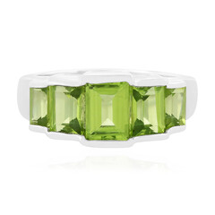 Anello in argento con Peridoto
