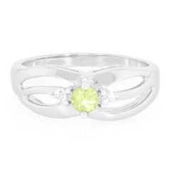 Anello in argento con Peridoto Manchuria