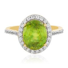 Anello in oro con Sfene