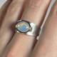Anello in argento con Opale di Welo