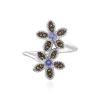 Anello in argento con Tanzanite