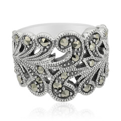 Anello in argento con Marcassite