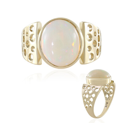 Anello in oro con Opale di Welo