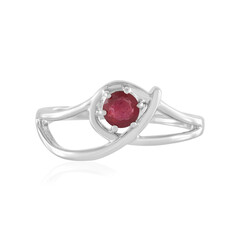Anello in argento con Rubino del Madagascar
